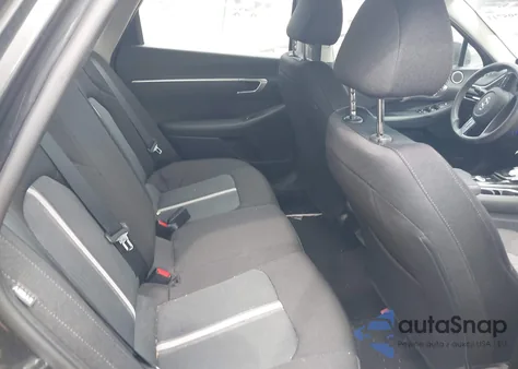 2021 Hyundai Sonata Se z USA, uszkodzony, nr VIN 5NPEG4JA5MH097172